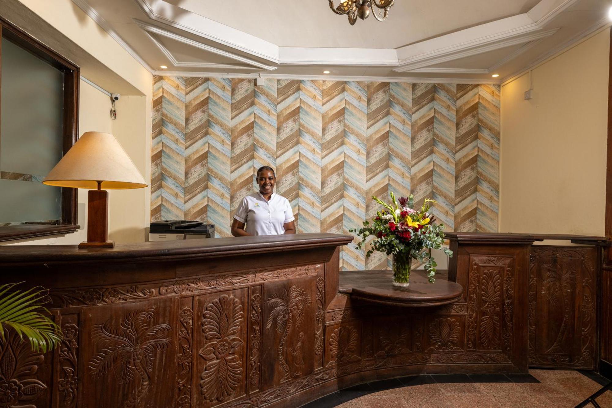 Sentrim Castle Royal Hotel Mombasa Exteriér fotografie